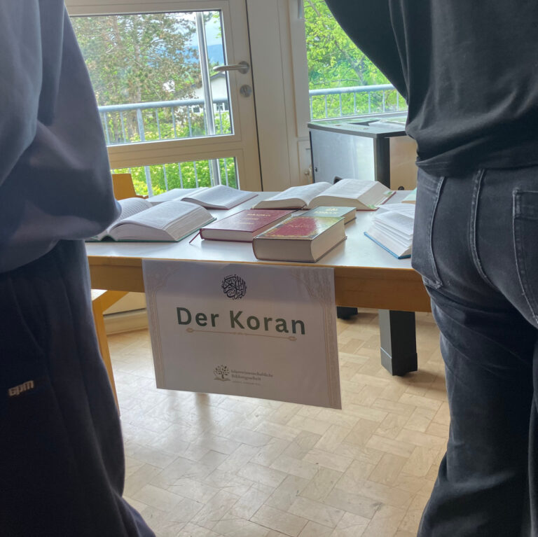 Islamwissenschaftliche Bildungsarbeit – Shafe Ahmad Pal